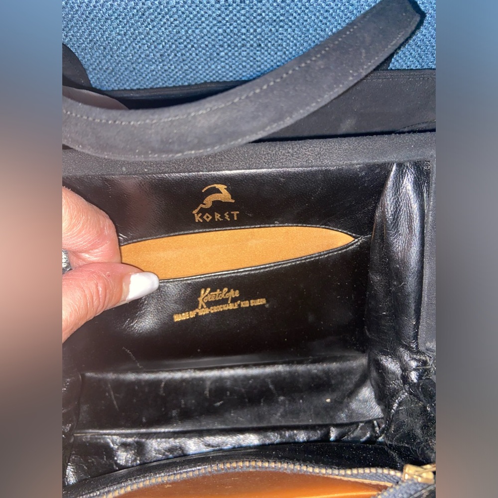Vintage 2 Pieces Black Suede Leather Top Handle Handbag Gold Hardware Bee Accent - Picture 9 of 16